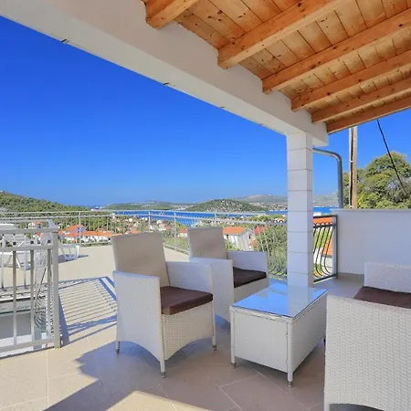 Holiday home House With A Swimming Pool Razanj, Rogoznica - 17904 Rogoznica (Sibenik-Knin)
