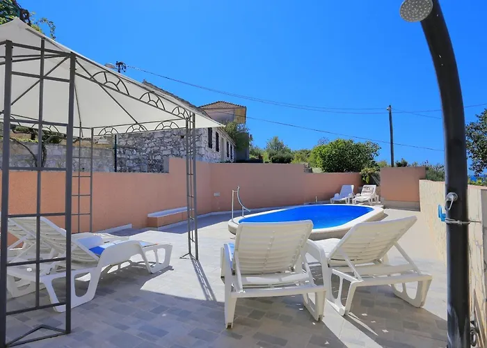 House With A Swimming Pool Razanj, - 17904 Casa vacanze *