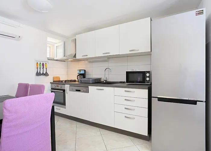 Casa vacanze House With A Swimming Pool Razanj, - 17904 Rogoznica (Sibenik-Knin)