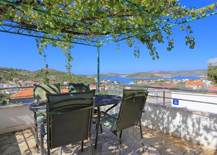 House With A Swimming Pool Razanj, - 17904 Tatil Evi *