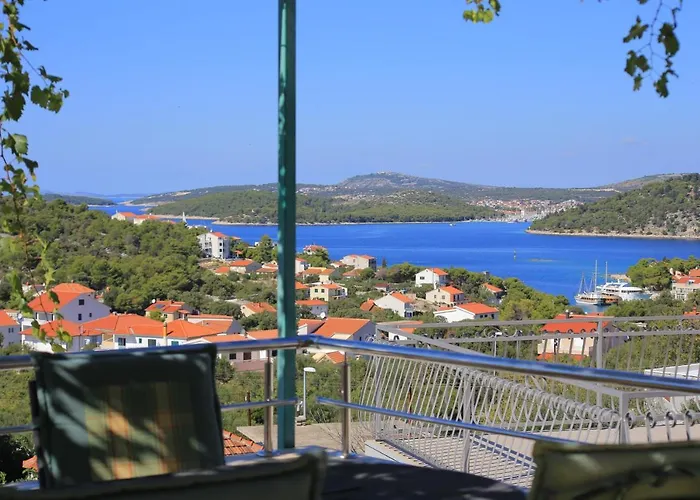 House With A Swimming Pool Razanj, - 17904 Casa vacanze *